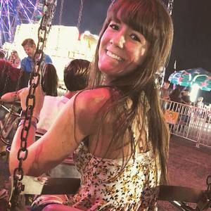 Meet your Posher, Carly